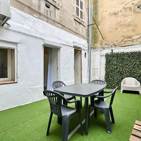 Thibaud - T4 Terrasse A 15 Min A Pied Du Metro Apartment Marseille
