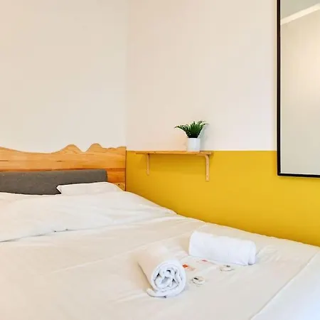Apartment Thibaud - T4 Terrasse A 15 Min A Pied Du Metro *